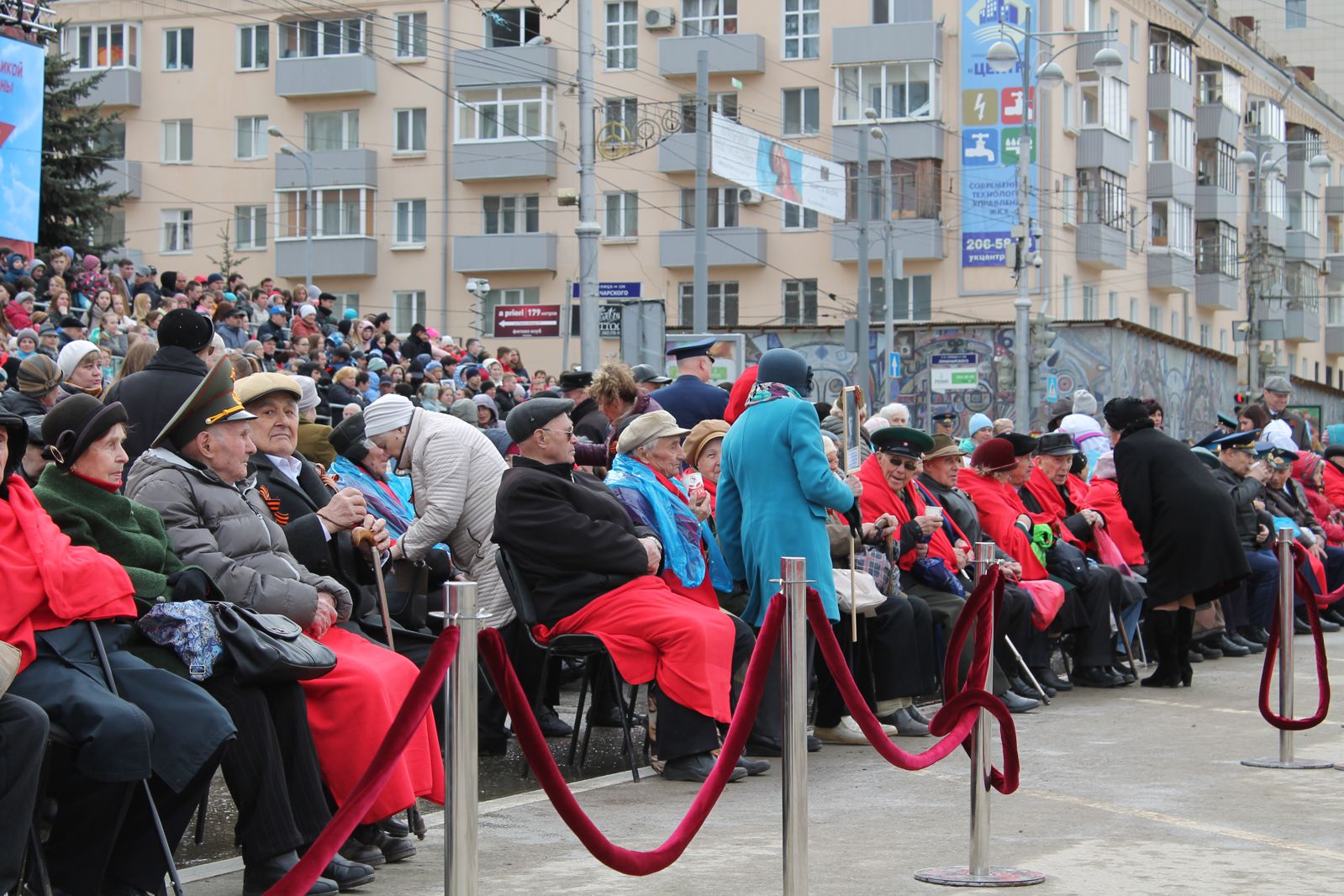 Парад в честь Дня Победы состоится на Октябрьской площади