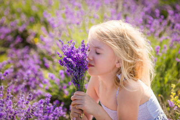 Кашель и чихание весной могут быть проявлениями аллергии, а не COVID-19