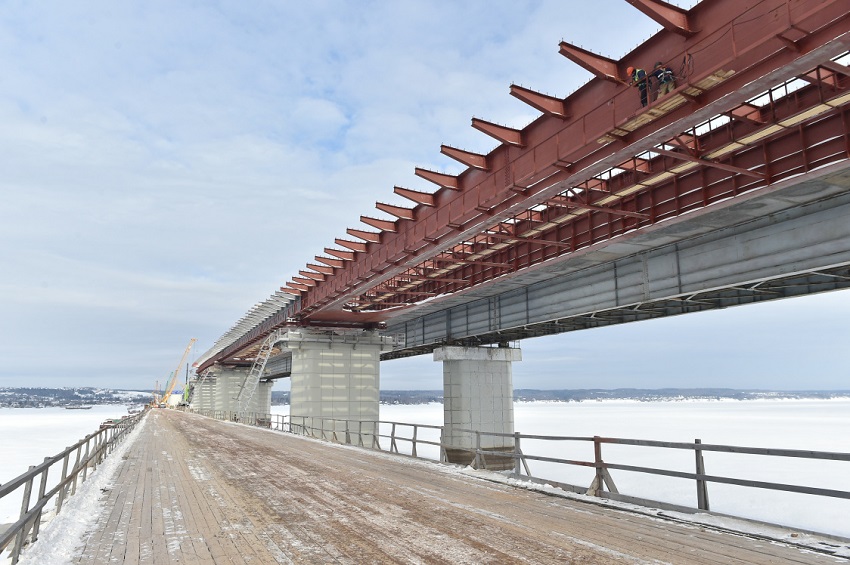 Готовность моста через Чусовую в Прикамье составляет 60%