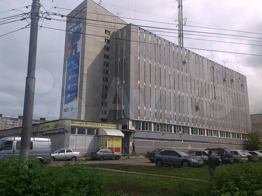 В Перми выставили на продажу здание с бомбоубежищем внутри за 100 млн рублей