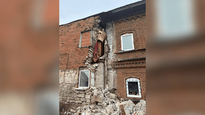 Глава СКР Бастрыкин поручил возбудить уголовное дело из-за обрушения стены дома в Кунгуре 27 марта