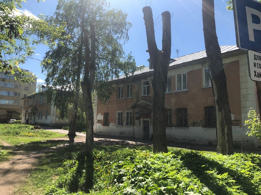 В центре Перми вместо старых двухэтажных домов на улице Плеханова построят высотки и детский сад