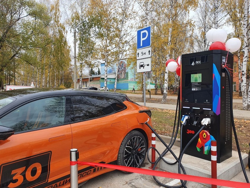 В Перми начнут изготавливать зарядные станции для электромобилей