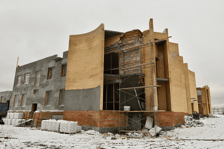 На обследование недостроенного здания крематория будет потрачено 457,3 тысячи рублей