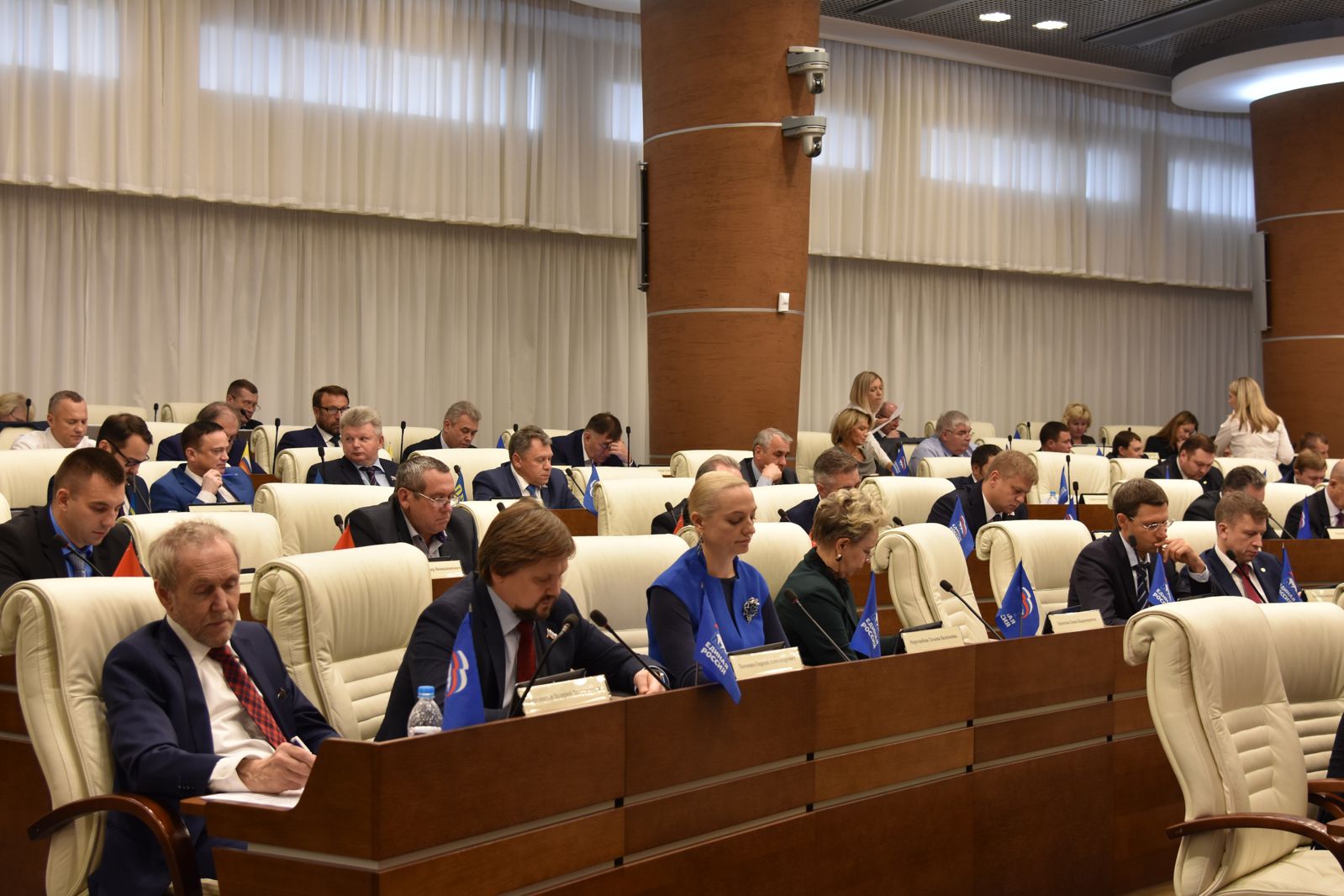 Проект бюджета Пермского края на три года прошел первое чтение в региональном парламенте 