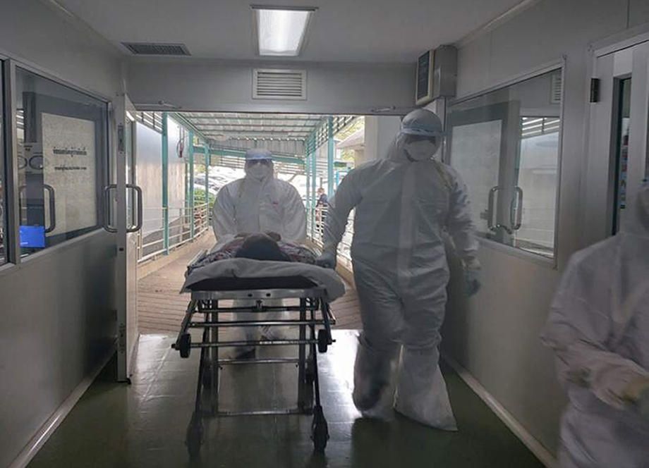 СМИ: в ГДКП №6 с подозрением на коронавирус госпитализированы студенты из Китая