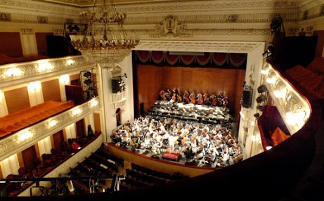 С начала года театры Пермского края посетили 370 тысяч зрителей