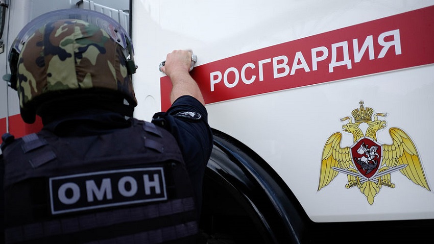 Пермский ОМОН в Екатеринбурге задержал «секту» лжеэлектриков, наживавшихся на пенсионерах