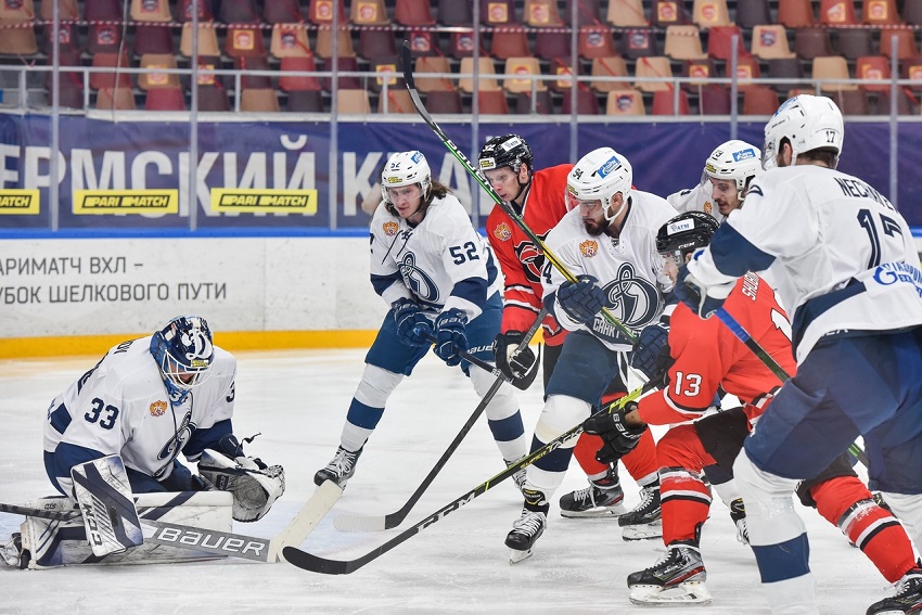 Пермский ХК «Молот» продолжил серию победных матчей в чемпионате ВХЛ
