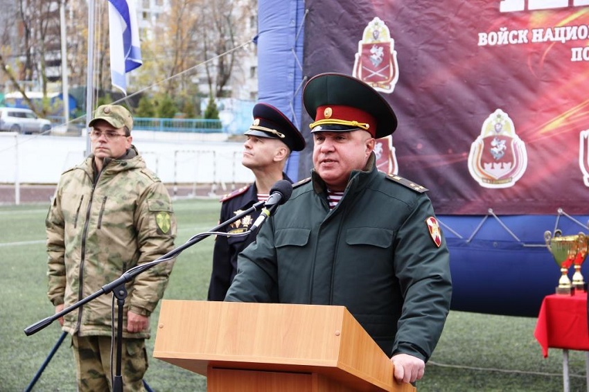 Бывшему начальнику Пермского военного института войск нацгвардии продлен арест