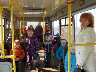 Госдума проголосовала за запрет высаживать детей из общественного транспорта
