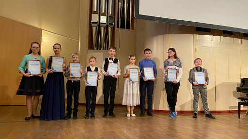 Впервые сразу 12 юных талантов Прикамья получили стипендии фонда «Новые имена» и Пермской филармонии