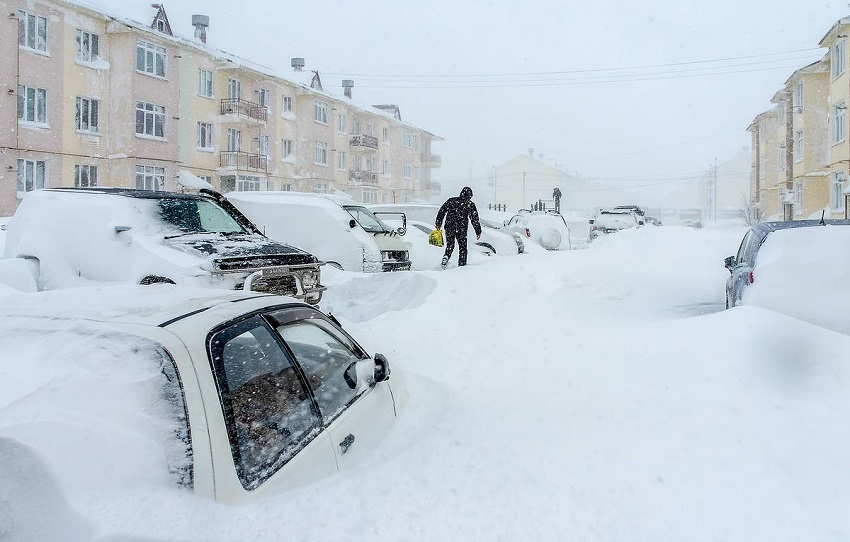 МЧС по Пермскому краю предупреждает о снегопаде и гололеде на 16 января