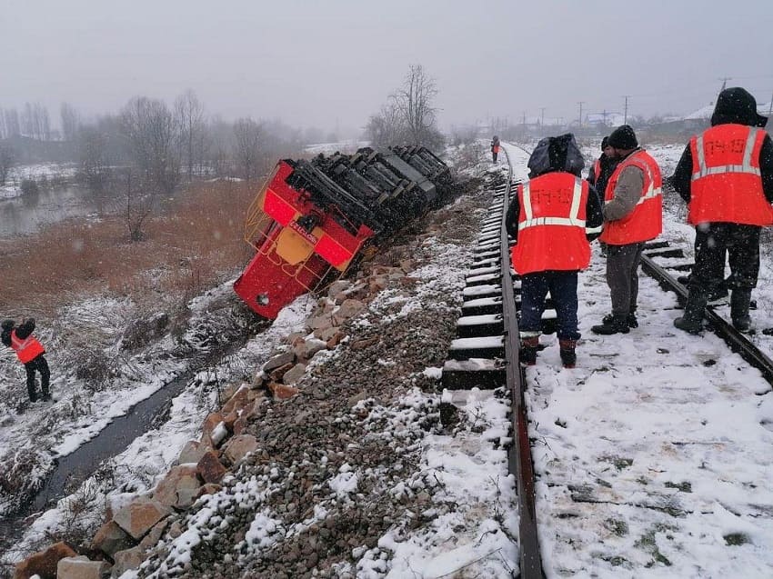 Следственный комитет проведет проверку по факту схода вагонов на железной дороге в Перми