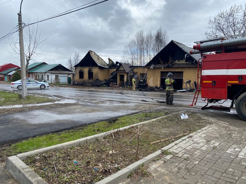 В Перми сгорел дотла частный дом