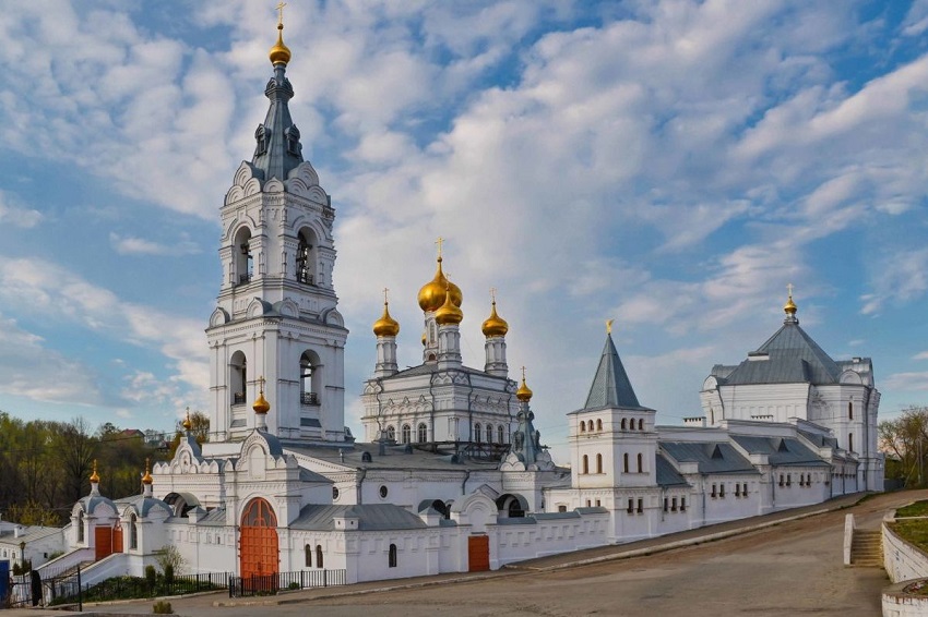 Мужской монастырь требует взыскать с пермских властей два миллиона рублей