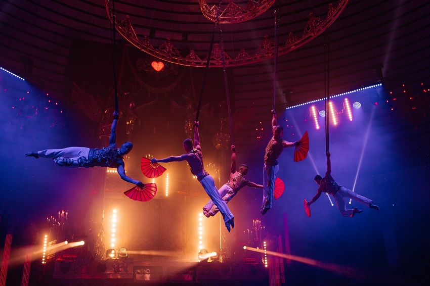 В новогодние каникулы в Пермском цирке пройдет шоу Гии Эрадзе «Королевский цирк» 